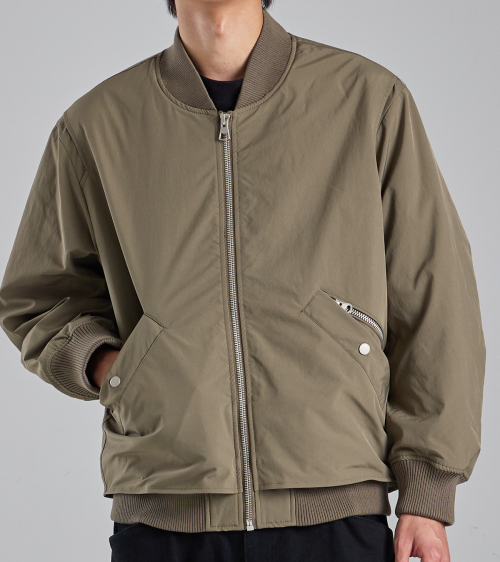 Минималистичный блузон на молнии с косыми карманами (Beige)