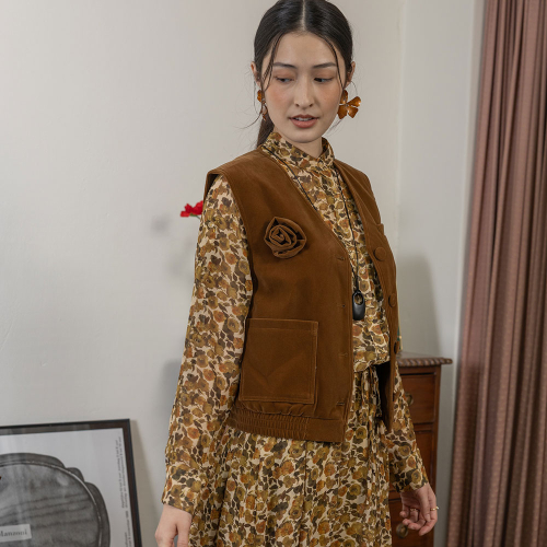 LS_Brown rose autumn vest