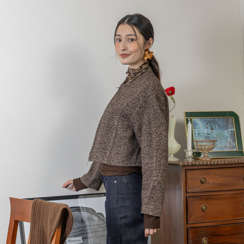 LS_Crew neck slim-fit jacket_BROWN