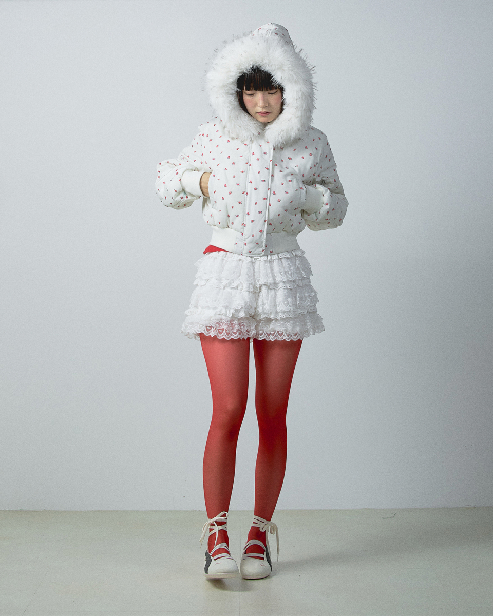 유희(YOUHEE) FLOWER MA-1 FUR HOOD JUMPER IVORY - 사이즈 & 후기