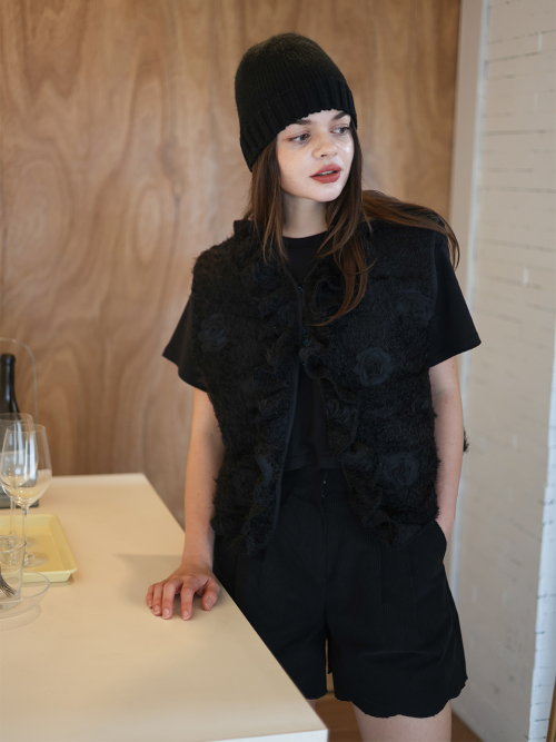 Rosie Frill Vest_black
