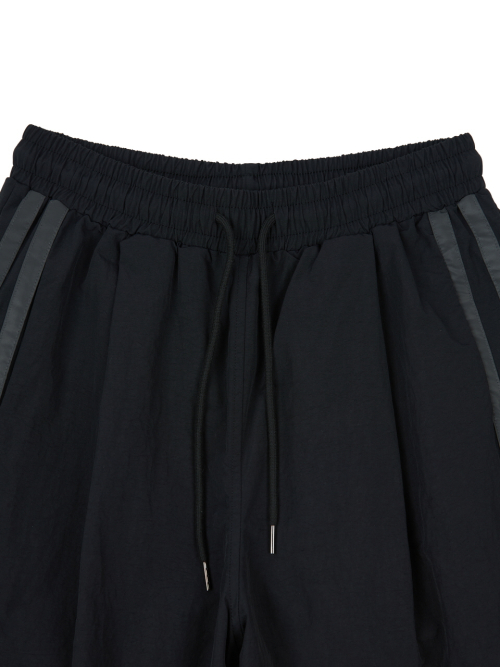 Широкие нейлоновые брюки Reflect (Black)