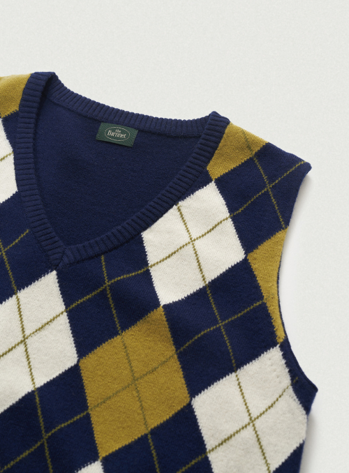 Caden Argyle Knit Vest_Navy