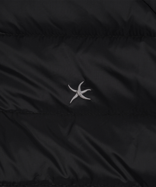 TCM mini logo raglan light puffer jacket (black)