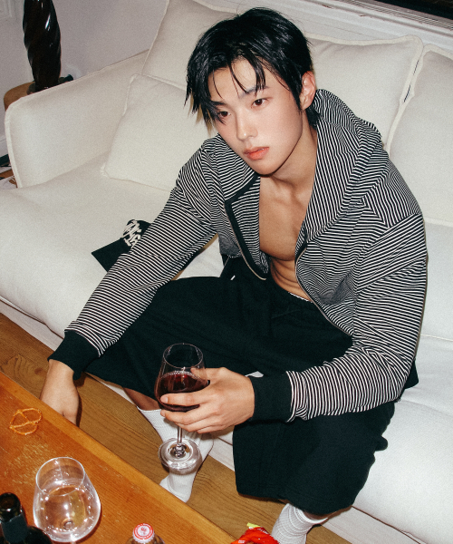 Stripe Zip-Up Hoodie Black