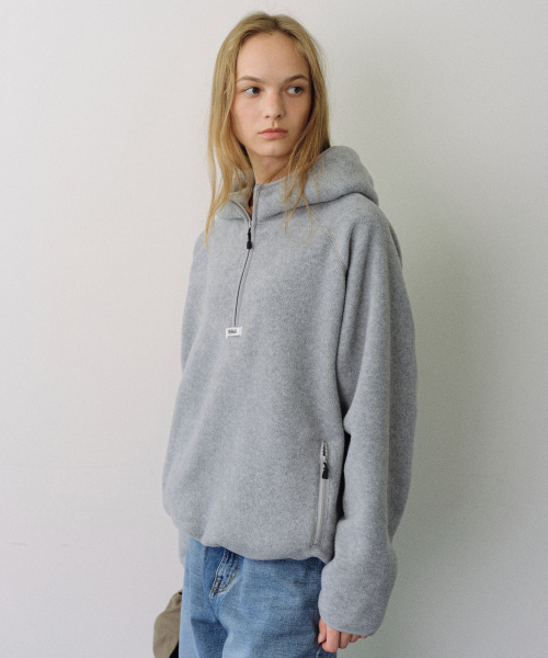 Fleece hoodie half zip-up