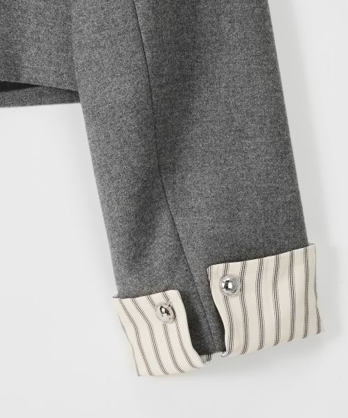 Cuffs Crop Jacket_ Gray