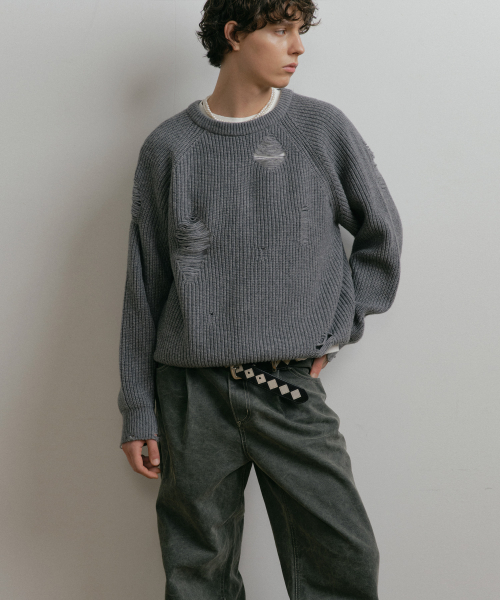 серый LOOSE FIT DESTROYED шерстяная KNIT SWEATER