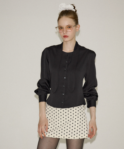 Silky Tie Blouse_ Black
