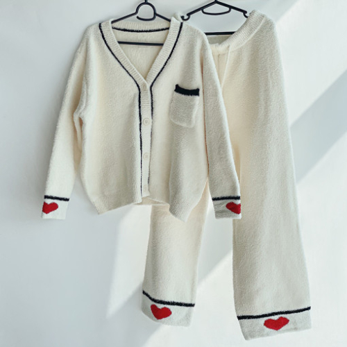 imClaire Heart Detail Bouclé Pajama Set