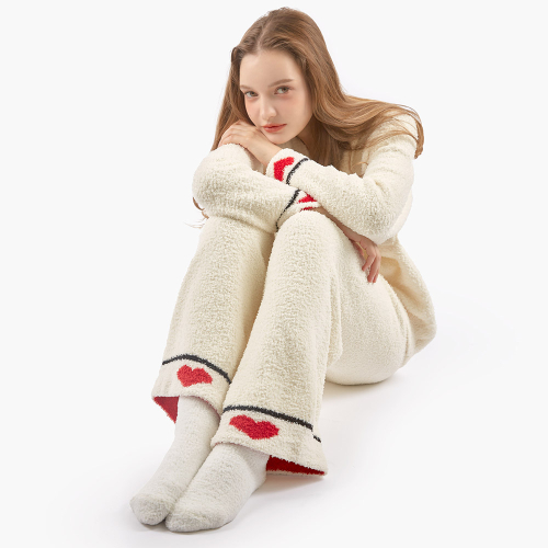 imClaire Heart Detail Bouclé Pajama Set
