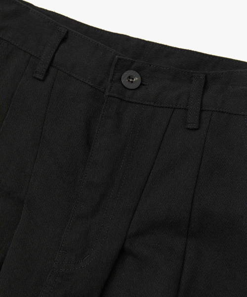 tuck pants black