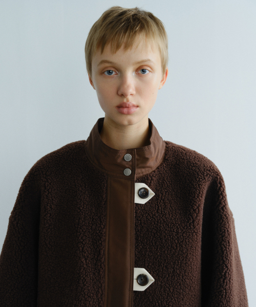 OVERSIZED POCKET FLEECE COAT - BROWN