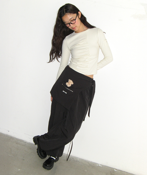 HEART ZIP POCKET WRAP PANTS BLACK
