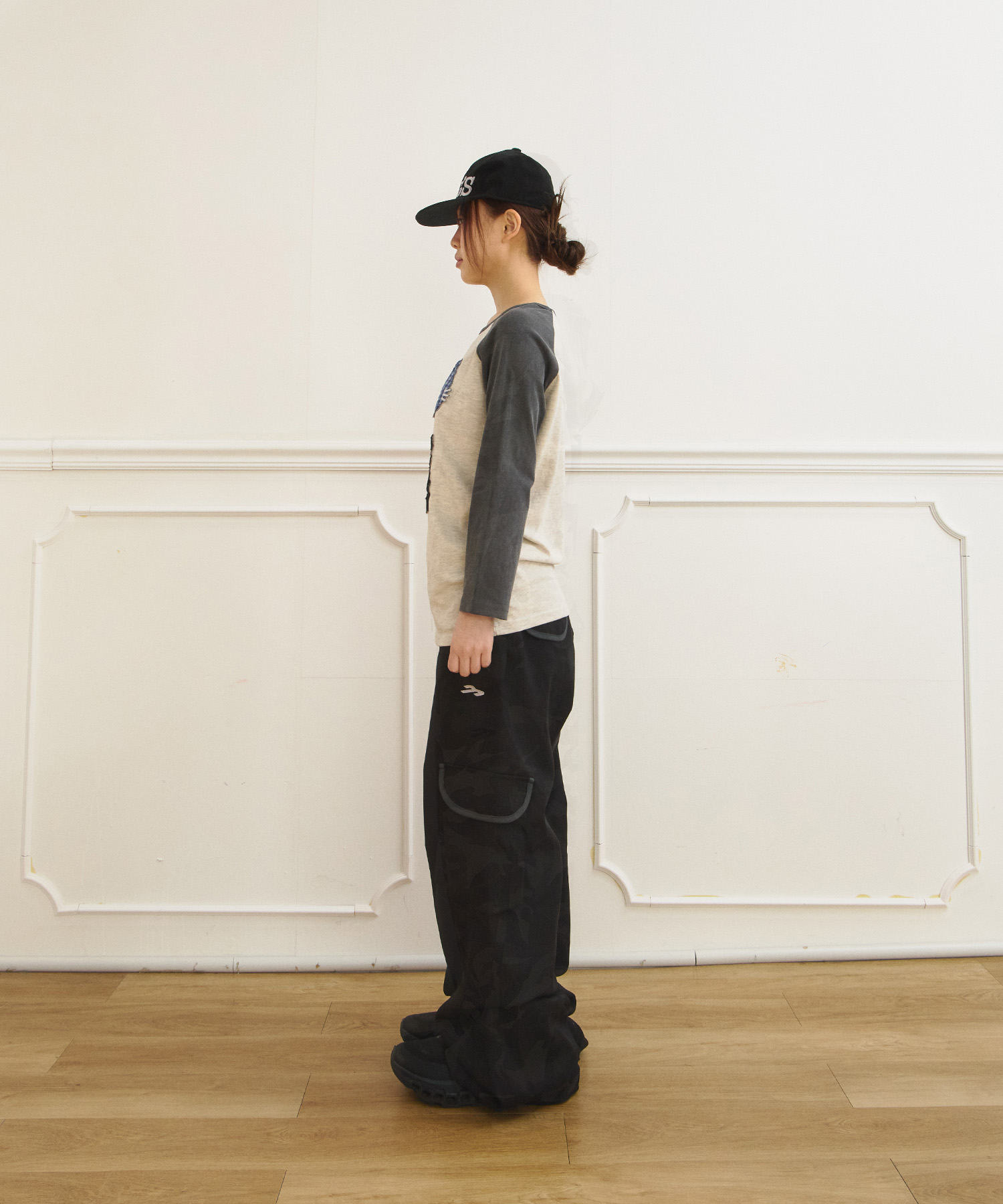 Jooyoung X Tansan Cat Long Sleeve Ivory