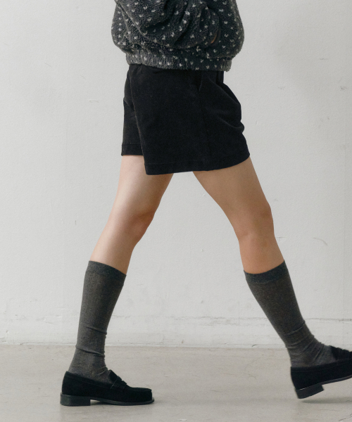 Вельветовые брюки с одной складкой Black