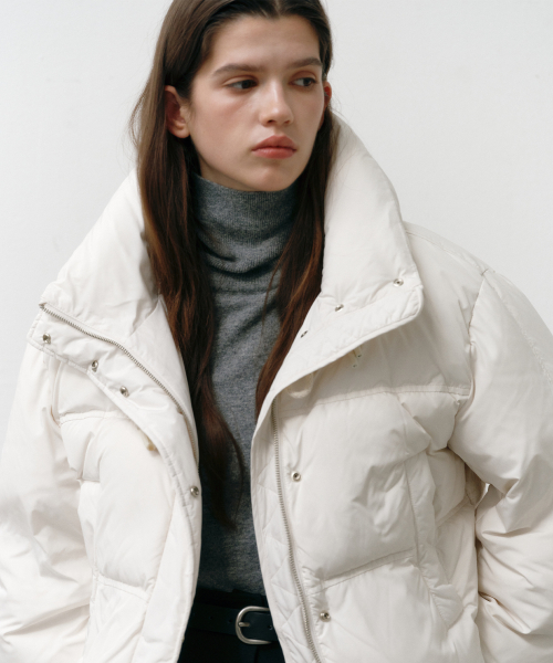 Пуховик Toggle High Neck Goose Down Ivory