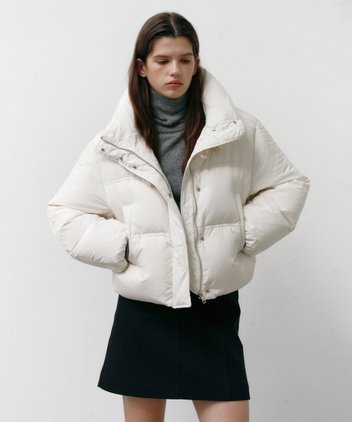 Пуховик Toggle High Neck Goose Down Ivory