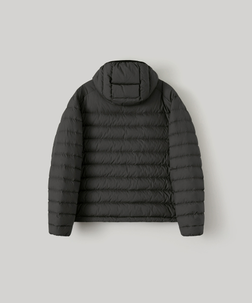Cloudy Paneled Down Jacket (Almost черный)