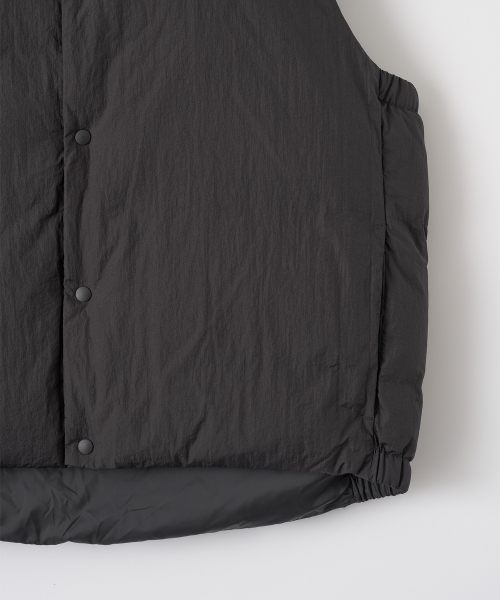 Layer Down Vest (Almost черный)