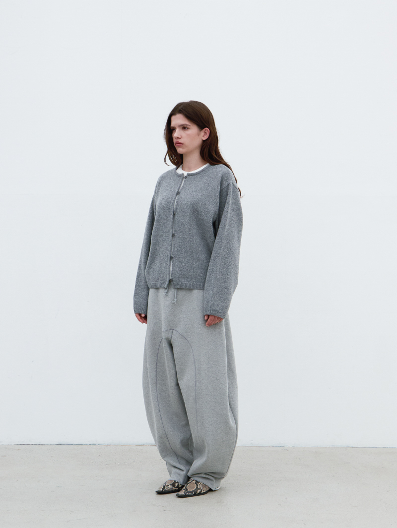 오브헤덴(OPHEDEN) Wool crewneck cardigan (light grey) - 사이즈
