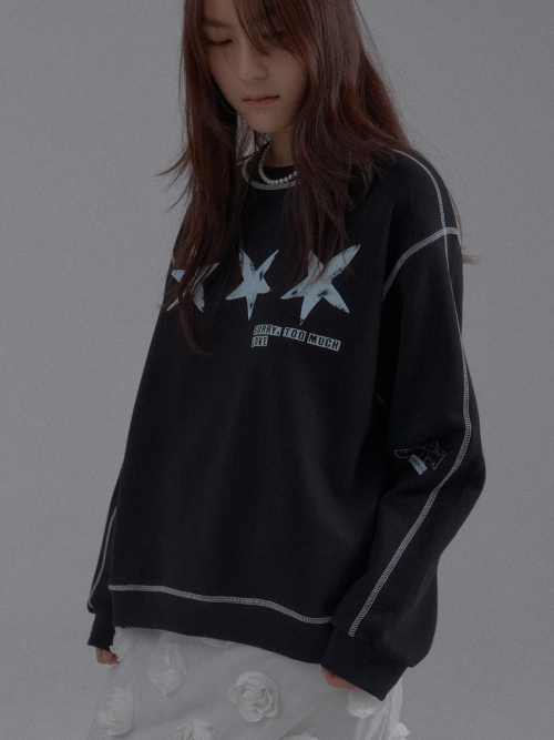 Never Lost Star Sweatshirt_Black
