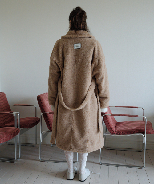 BELTED SHEARLING COAT_CAMEL