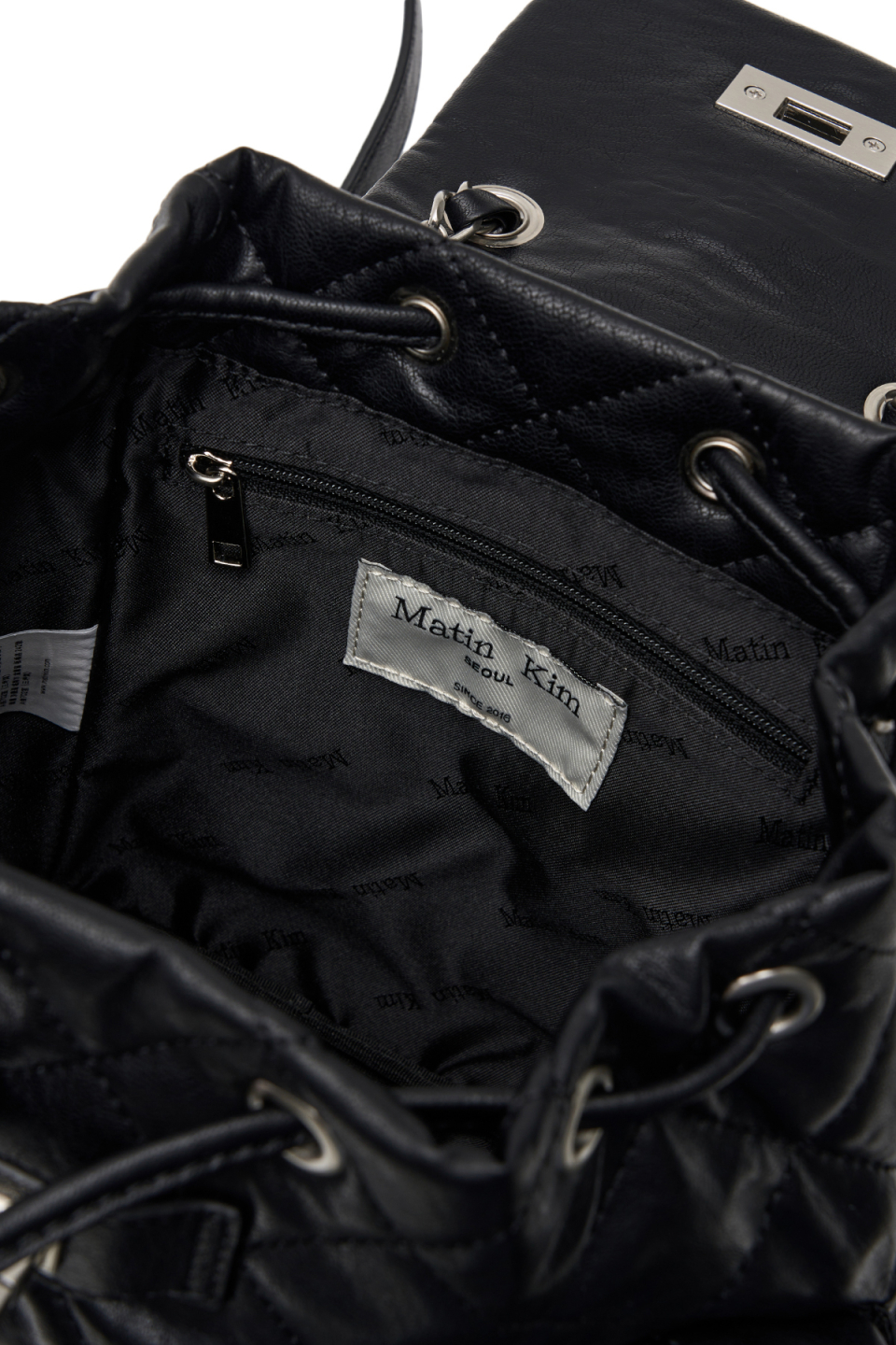 MUSINSA公式 | MATIN KIM DOUBLE POCKET QUILTING MINI BACKPACK IN BLACK