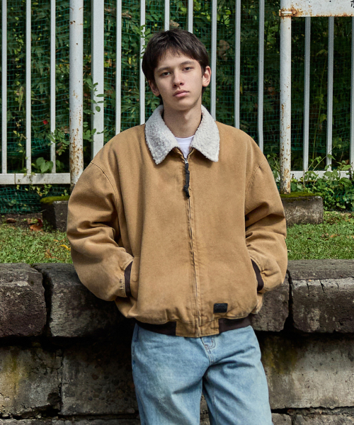 Джинсовый бомбер с воротником боа MJK129 [BEIGE]
