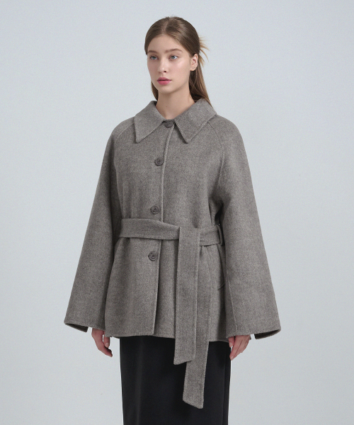 Шерстяное укороченное пальто ручной работы Levi