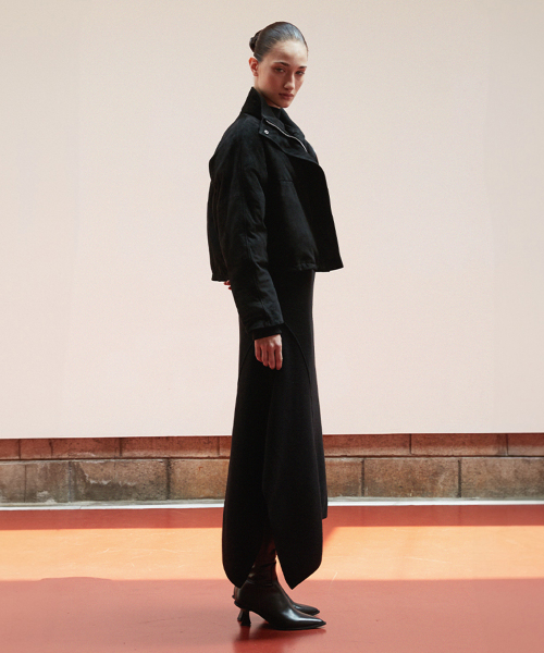 Suede Cropped Puffer Jacket_Black