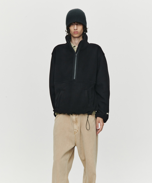 WILD FLEECE HALF ZIP-UP (BLACK)
