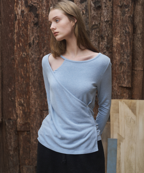 Klein oblique cardigan (light blue)