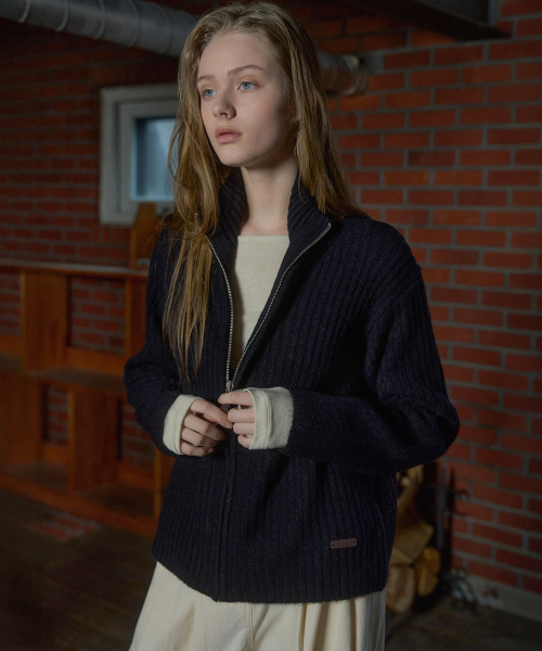 Grinch pola zip-up knit (navy)
