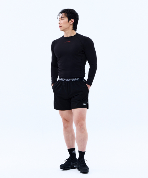 Спортивные шорты на резинке (BLACK)