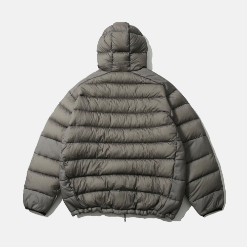 [AW25] HELIUM HOODED DOWN JACKET / SHEER OLIVE