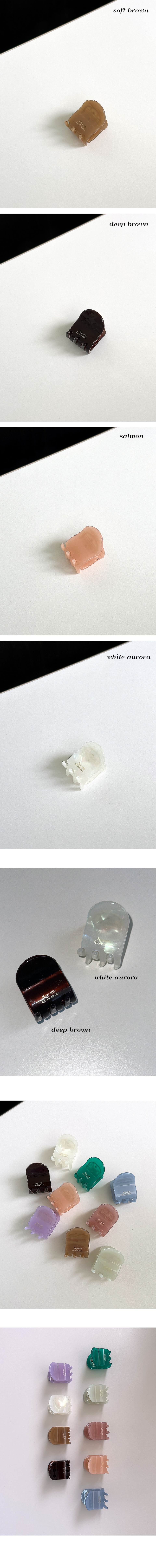 파스텔톤의 컬러로 구성되어 있습니다.