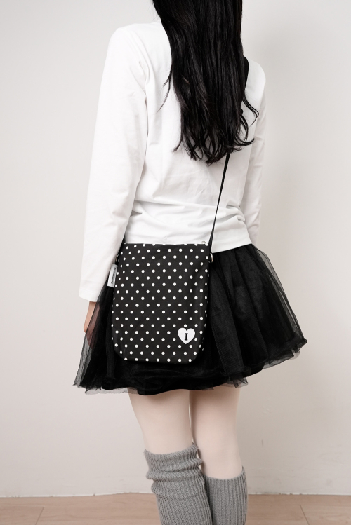 Koi cross bag - черный bean milk
