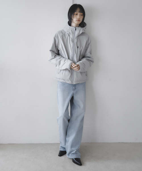 Легкая куртка-пуховик с капюшоном Light Gray