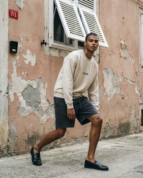 SIGNATURE SWEATSHIRT 002