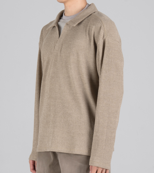 Трикотажный пуловер с открытым воротником (Beige)