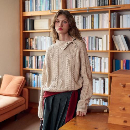 SR_Placket turtleneck cable knit