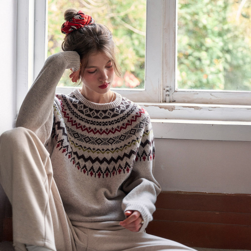 SR_wool crew neck tie knit