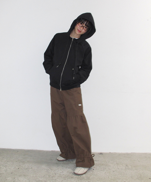 WOOD BEADS HOODIE ZIP UP BLACK