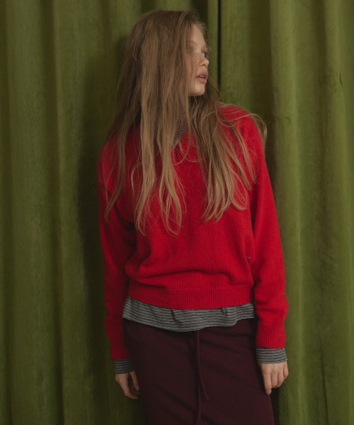 WOOL V-NECK KNIT (RED)