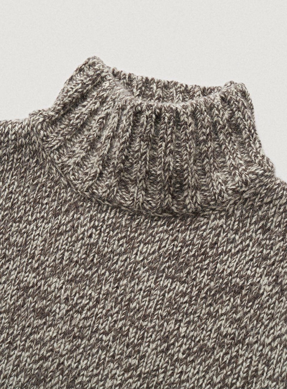 Half-Sleeve Turtleneck Knit Pullover Sweater Melange