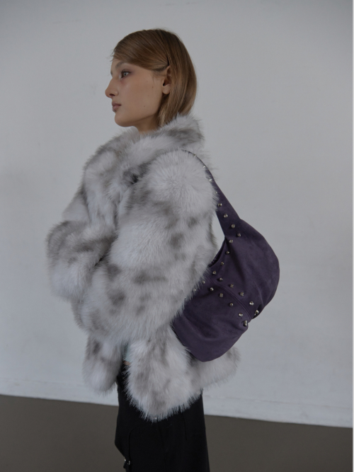 SUEDE STUDDED SHOULDER BAG / фиолетовый