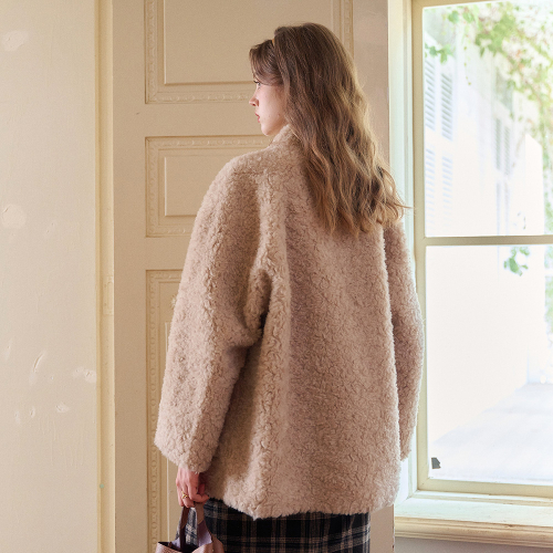 SR_Collar fur integrated jacket