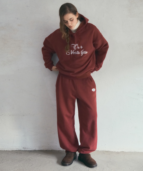 Petal Boucle Sweat Pants_Tomato Brick(O25-PT16)