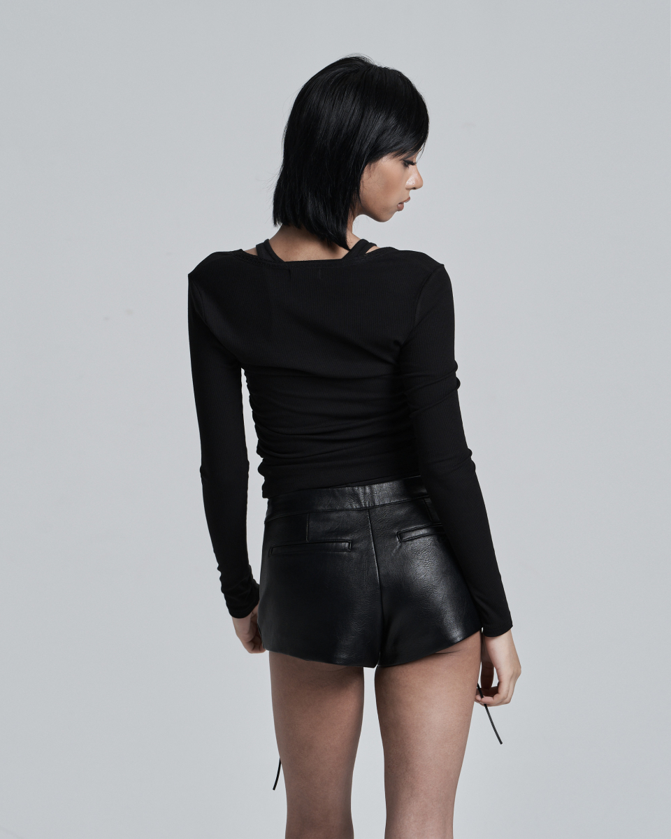 오도어(ODOR) Parel leather shorts - 사이즈 & 후기 | 무신사